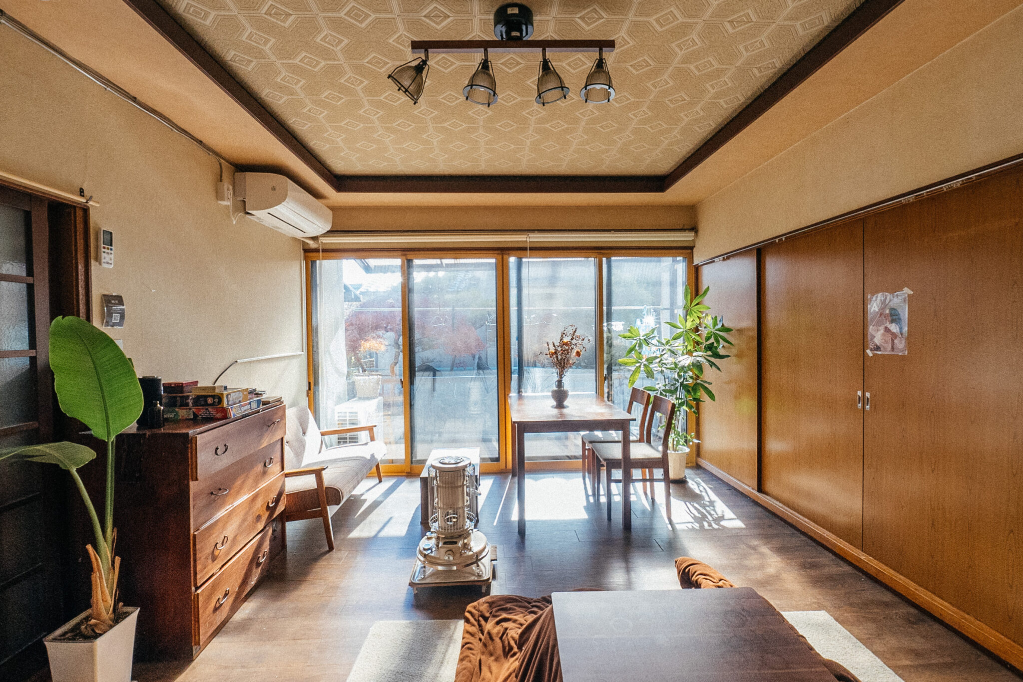 yururito guesthouse living room